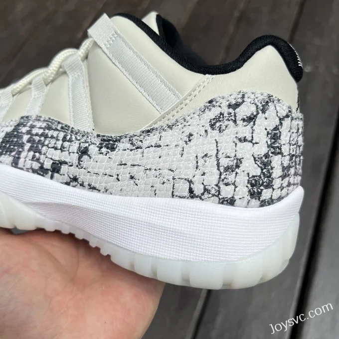 Air Jordan 11 Low White Snake CD6846-002