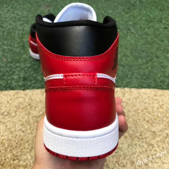 Air Jordan 1 Mid Bred Toe BQ6472-079