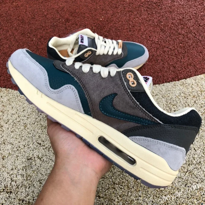 Nike Air Max 1 SP Grey Green Retro Running Shoes DQ8475-001