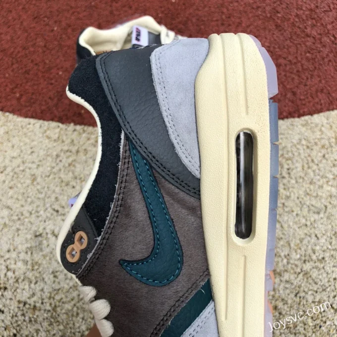 Nike Air Max 1 SP Grey Green Retro Running Shoes DQ8475-001