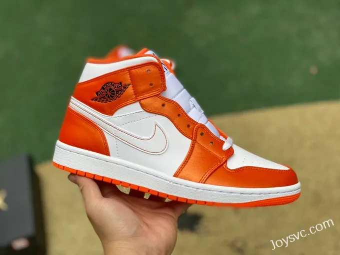 Air Jordan 1 Mid SE White Orange DM3531-800