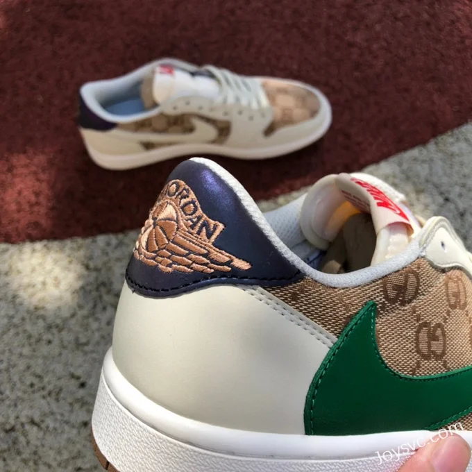 Travis Scott x Air Jordan 1 Low DM7866-162 White Brown Gucci Collaboration