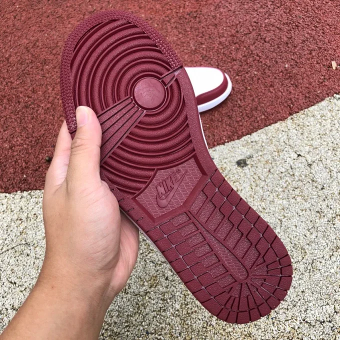 Air Jordan 1 Low 553560-615 Bordeaux Red Retro