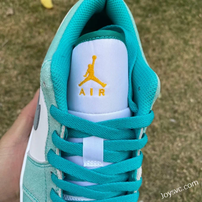 Air Jordan 1 Low DN3705-301 Tiffany Green Pure Version