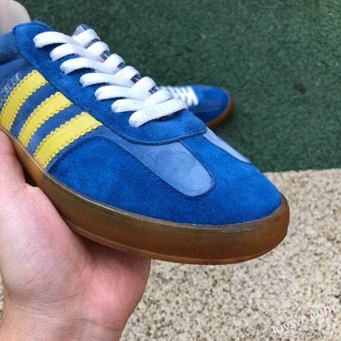 GUCCI x Adidas Originals Gazelle Low-Top Sneakers in Blue & Brown