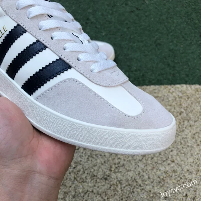 GUCCI x Adidas Originals Gazelle Low-Top Sneakers in White & Grey