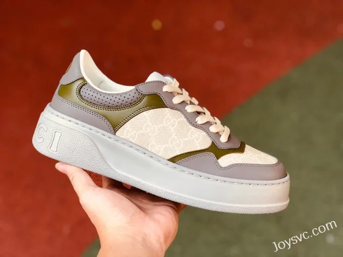 GUCCI Low-Top Canvas Platform Sneakers in Grey