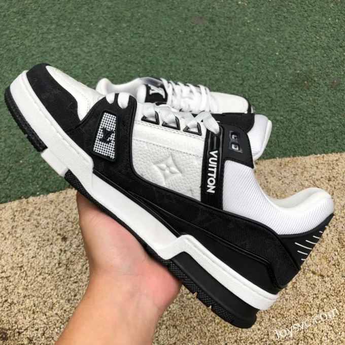 Louis Vuitton Trainer Black White Low Bulk Order