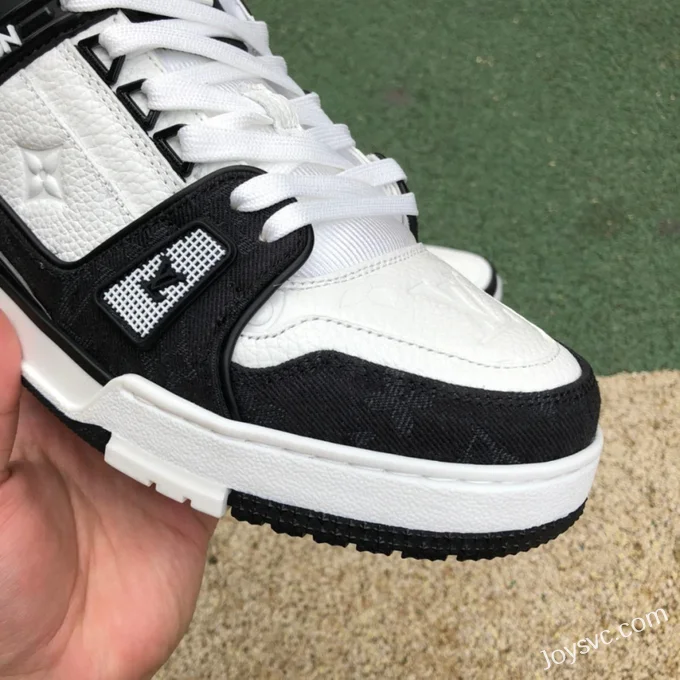 Louis Vuitton Trainer Black White Low Bulk Order