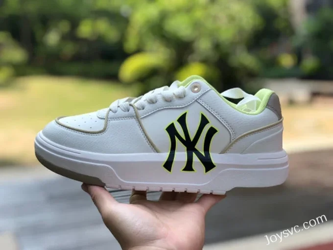 MLB White Neon Green NY Yankees Casual Shoes 3ASXCA12N