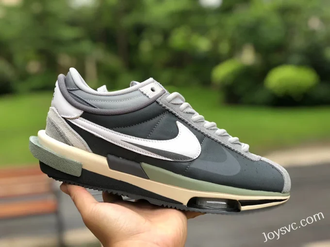 Sacai x Zoom Cortez 4.0 OG Royal Fuchsia DQ058