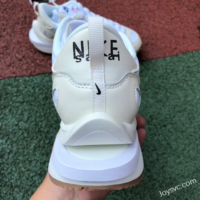 Nike x Sacai Vaporwaffle White Raw Rubber DD1875-100