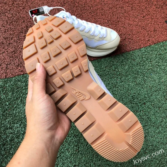 Nike x Sacai Vaporwaffle White Raw Rubber DD1875-100