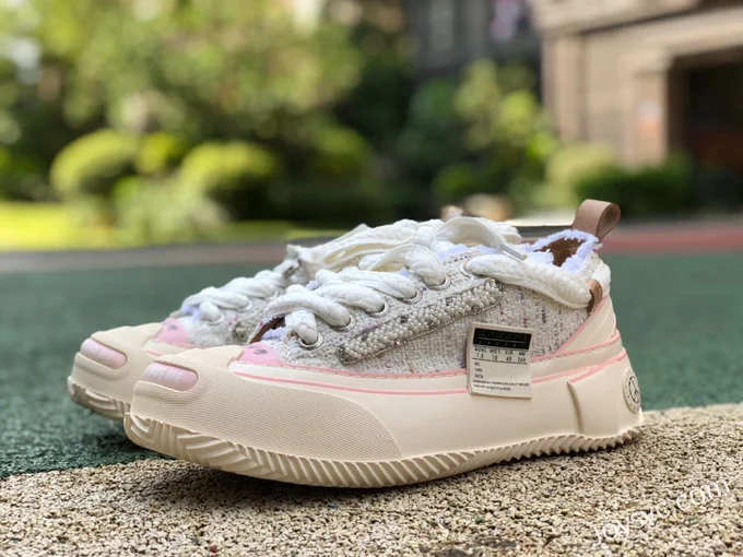 VESSEL G.O.P. 2.0 MARSHMALLOW Lows in White and Pink