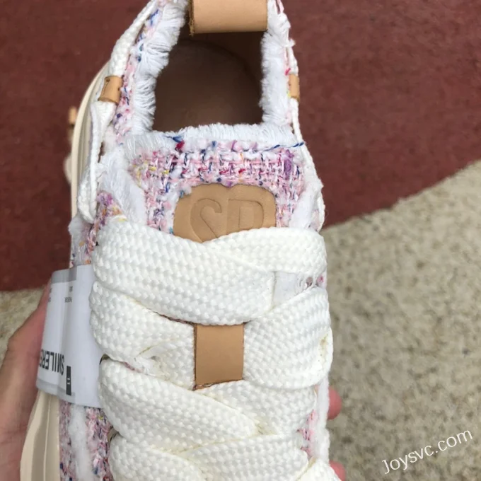 VESSEL SMILENCE Low-Top Canvas Shoes in White and Pink