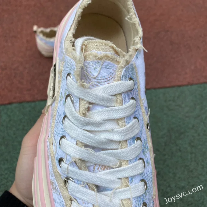 VESSEL G.O.P. LOWS in White and Pink