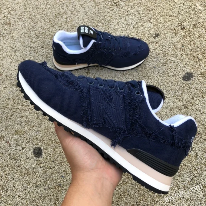 NB 574 Navy Blue MiuMiu x New Balance 574 Fashion Casual Shoes Women White 5E765D_CSL_F0009_F_015