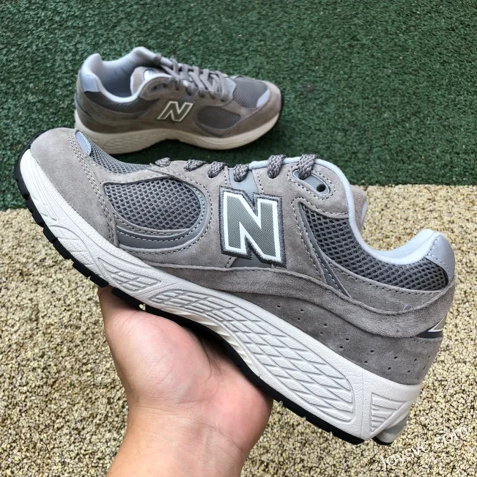 NB 2002RC Beige Grey New Balance 2002R Retro Running Shoes M2002RC