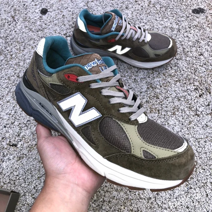 New Balance 990V3 Grey Brown Bodega Retro Running Shoes M990BD3