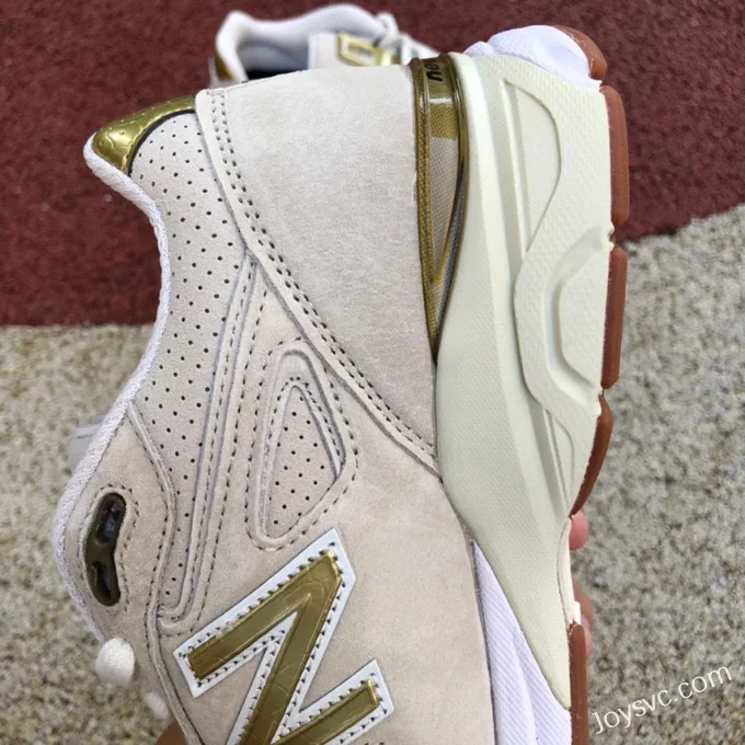 New Balance 990 Beige Gold Retro Running Shoes M990AG4