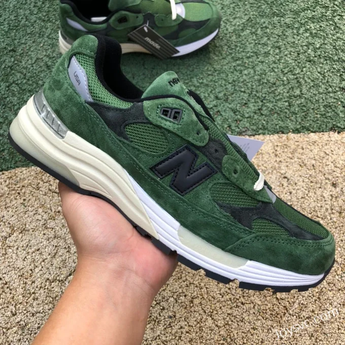 New Balance 992 Green JJJJound Retro Running Shoes M992JJ