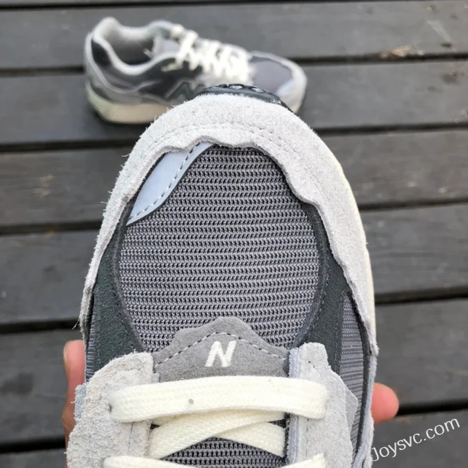 NB 2002R Cloud Grey New Balance 2002R Protection Pack Retro Running Shoes M2002