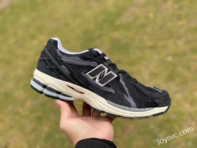 NB 1906R Black Yellow Sole New Balance 1906R Retro Running Shoes M1906DD