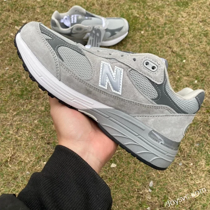 New Balance 993 Grey Retro Running Shoes MR993GL