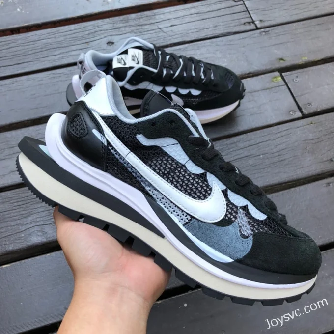 Nike x Sacai Vaporwaffle Black White CV1363-001