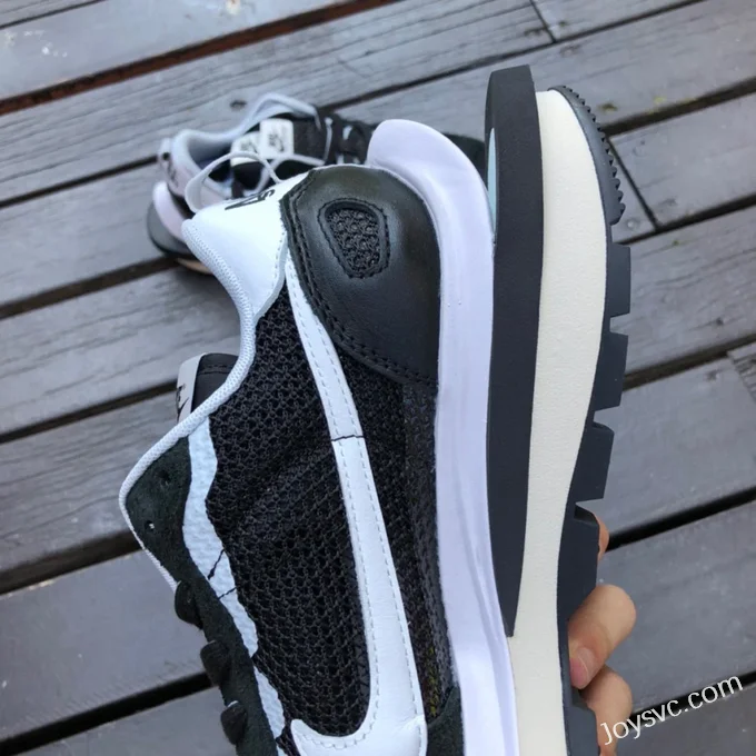 Nike x Sacai Vaporwaffle Black White CV1363-001