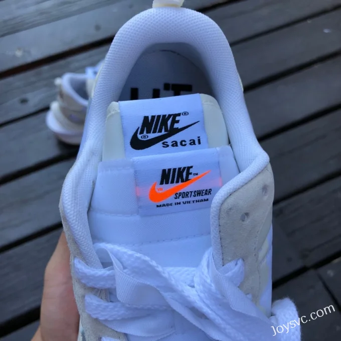 Nike x Sacai Vaporwaffle White Raw Rubber DD1875-100