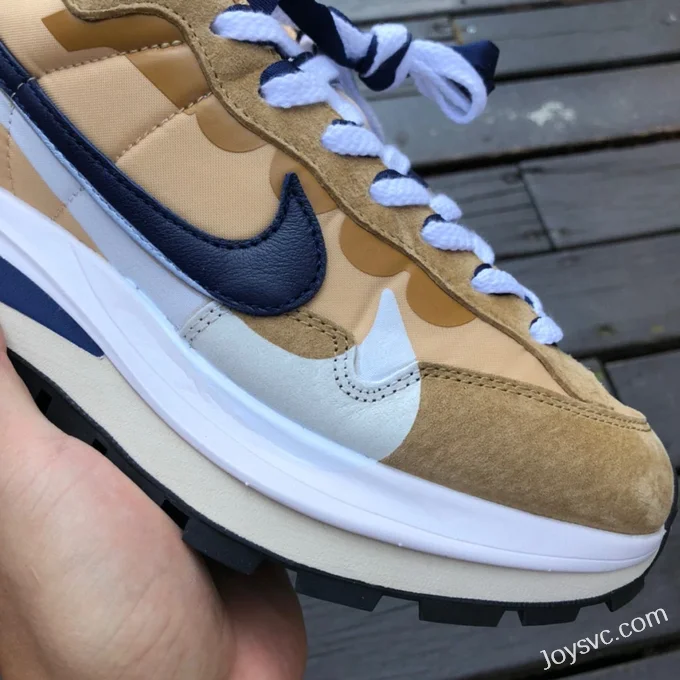 Nike x Sacai Vaporwaffle Khaki DD1875-200