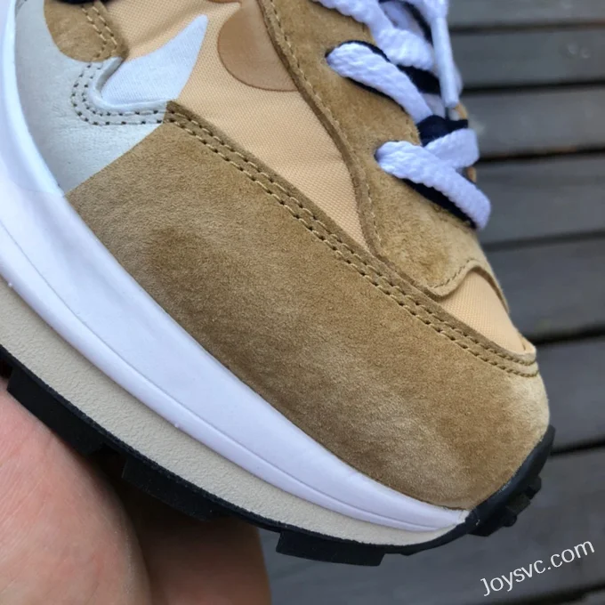 Nike x Sacai Vaporwaffle Khaki DD1875-200