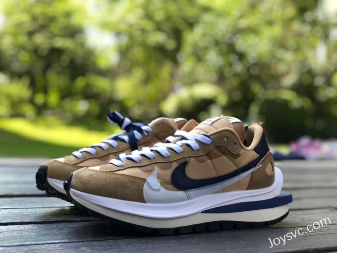 Nike x Sacai Vaporwaffle Khaki DD1875-200