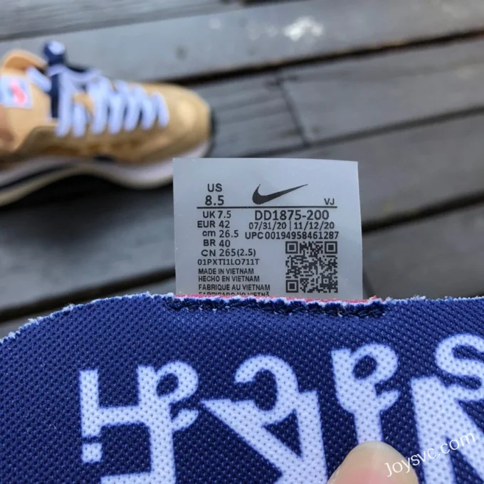 Nike x Sacai Vaporwaffle Khaki DD1875-200