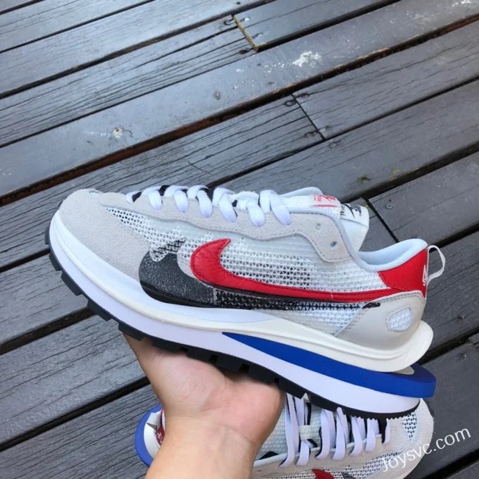 Nike x Sacai Vaporwaffle White Blue Red CV1363-100