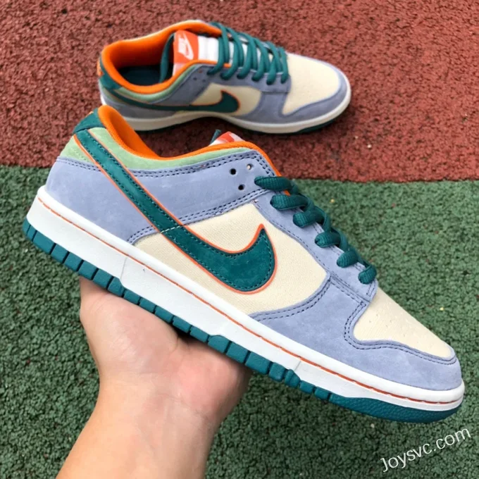 Nike Dunk Low Otomo Katsuhiro White Blue Green LF0039-017