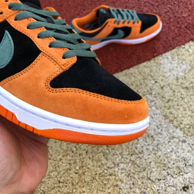 Nike Dunk Low SP Black Orange Pumpkin Retro Sneakers DA1469-001