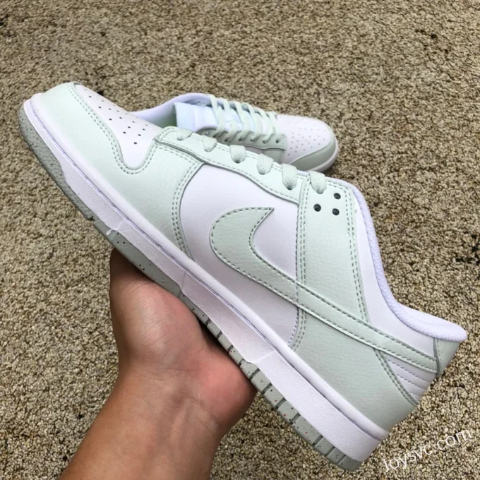 Nike Dunk Low Mint Green Retro Sneakers DN1431-102