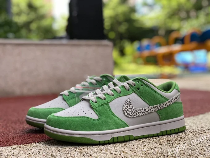 Nike Dunk Low Safari Swoosh Green DR0156-300