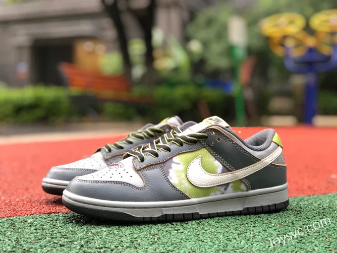 Nike SB Dunk Low OG OS HU Retro Sneakers FD8775-002