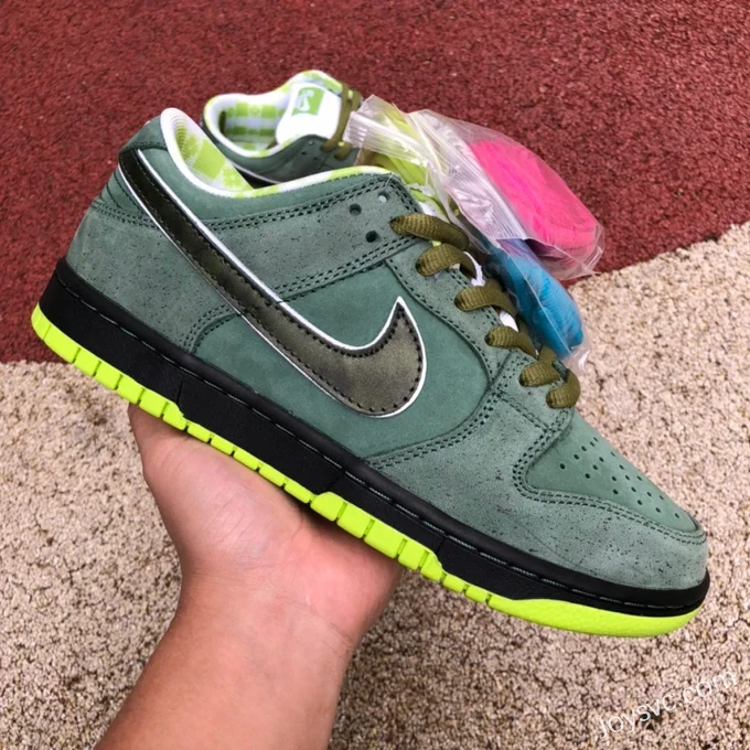 Nike Dunk SB Low Green Lobster Limited Retro Sneakers BV1310-337