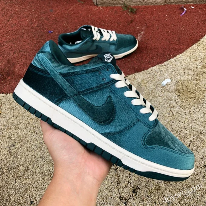 Nike Dunk Low Cyan Blue Retro Sneakers DZ5225-300