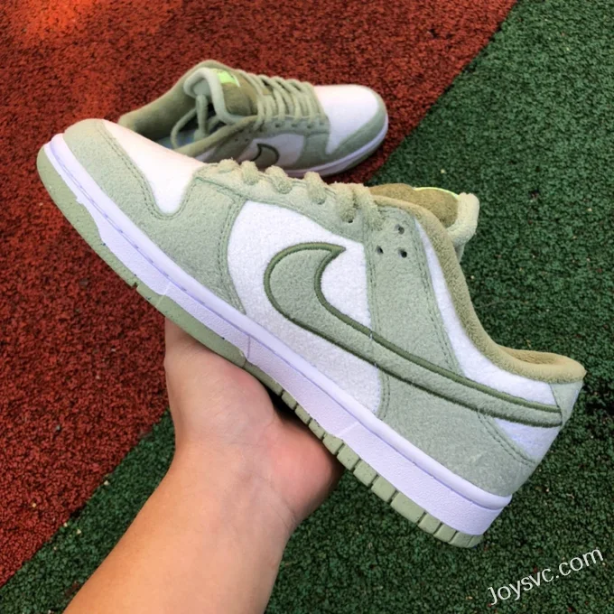 Nike Dunk Low Fleece White Green DQ7579-300