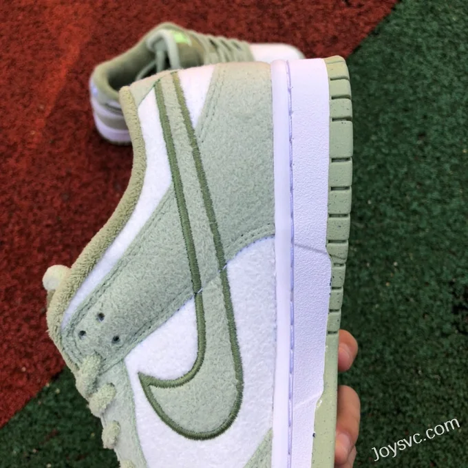 Nike Dunk Low Fleece White Green DQ7579-300