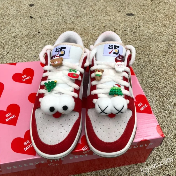 Nike Dunk Low Christmas Red White Double Hook Retro Sneakers DO9457-112