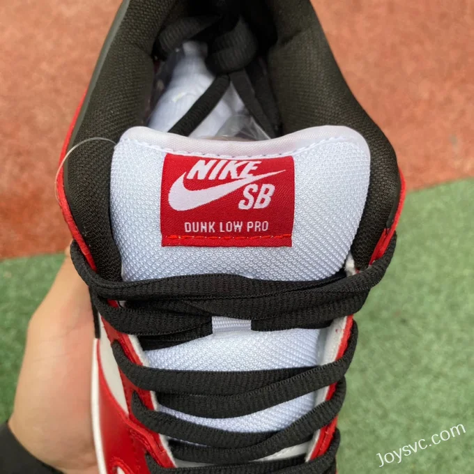 Nike SB Dunk Low Chicago BQ6817-600