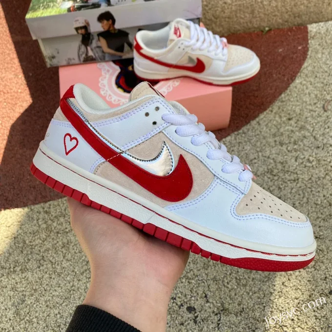 Nike Dunk Low White Pink Valentine's Day Retro Sneakers CT2552-188