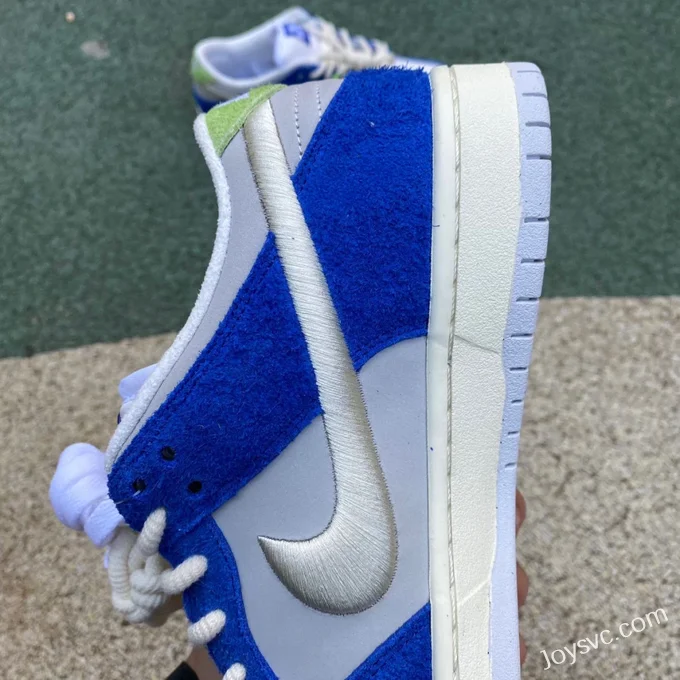 FLY x Nike SB Dunk Low Game Royal DQ5130-400