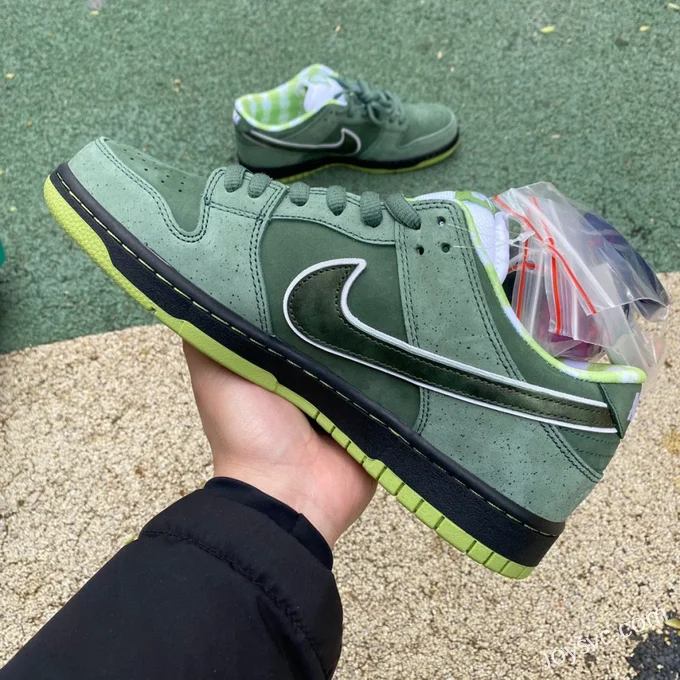 Pure Original Concepts x Nike SB Dunk Low Green Lobster Retro Sneakers BV1310-337